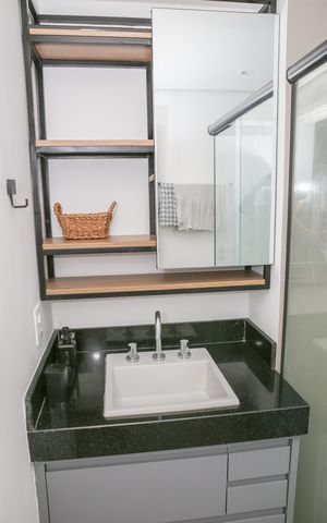 Studio para alugar com 40m², 1 quarto e sem vaga Studio para alugar com 40m², 1 quarto e sem vagaBanheiro