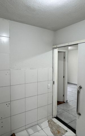 Apartamento para alugar com 30m², 1 quarto e 1 vaga Apartamento para alugar com 30m², 1 quarto e 1 vagaBanheiro
