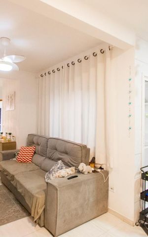 Apartamento à venda com 51m², 2 quartos e 1 vaga Apartamento à venda com 51m², 2 quartos e 1 vagaSala