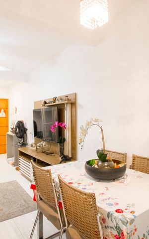 Apartamento à venda com 51m², 2 quartos e 1 vaga Apartamento à venda com 51m², 2 quartos e 1 vagaSala