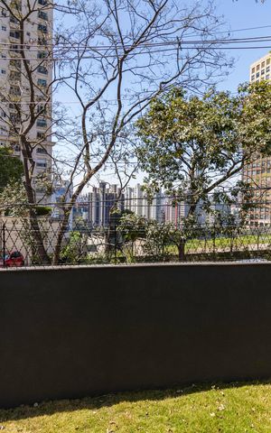 Casa à venda com 350m², 4 quartos e 3 vagas Casa à venda com 350m², 4 quartos e 3 vagasVista Sala