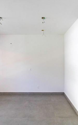 Casa à venda com 350m², 4 quartos e 3 vagas Casa à venda com 350m², 4 quartos e 3 vagasSuíte 3