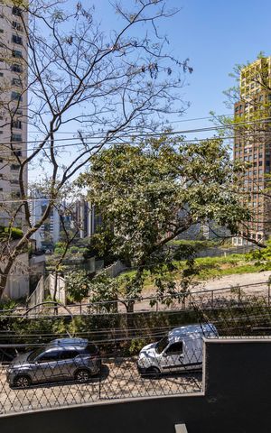 Casa à venda com 350m², 4 quartos e 3 vagas Casa à venda com 350m², 4 quartos e 3 vagasVista Suíte 1