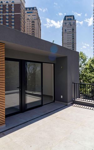 Casa à venda com 350m², 4 quartos e 3 vagas Casa à venda com 350m², 4 quartos e 3 vagasVaranda Suíte 4