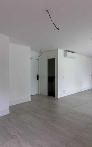Apartamento à venda com 146m², 3 quartos e 2 vagas Apartamento à venda com 146m², 3 quartos e 2 vagasSala