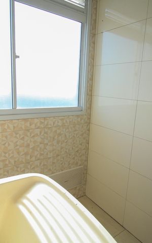 Apartamento à venda com 47m², 2 quartos e sem vaga Apartamento à venda com 47m², 2 quartos e sem vagaÁrea de serviço