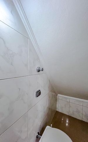 Casa à venda com 180m², 3 quartos e 2 vagasLavabo