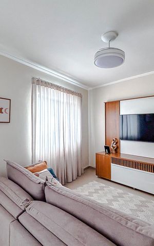 Casa à venda com 180m², 3 quartos e 2 vagasSala