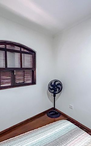 Casa à venda com 180m², 3 quartos e 2 vagasQuarto 2