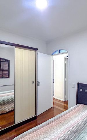Casa à venda com 180m², 3 quartos e 2 vagasQuarto 2
