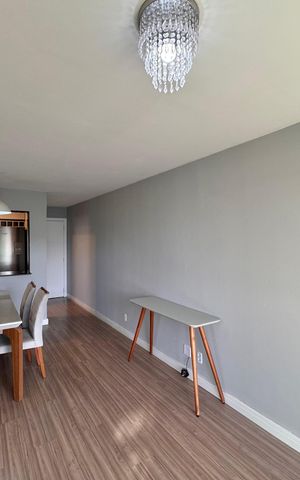 Apartamento à venda com 88m², 3 quartos e 2 vagas Apartamento à venda com 88m², 3 quartos e 2 vagasSala