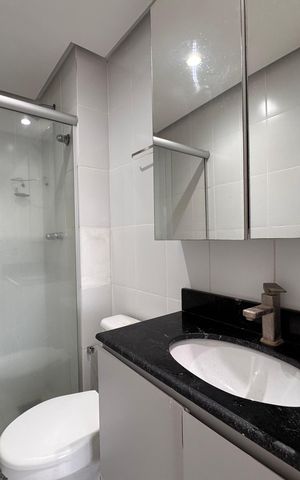 Apartamento à venda com 88m², 3 quartos e 2 vagas Apartamento à venda com 88m², 3 quartos e 2 vagasBanheiro social