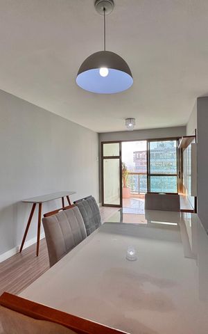 Apartamento à venda com 88m², 3 quartos e 2 vagas Apartamento à venda com 88m², 3 quartos e 2 vagasSala