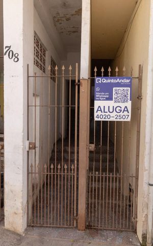 Casa para alugar com 63m², 1 quarto e sem vaga Casa para alugar com 63m², 1 quarto e sem vagaFachada
