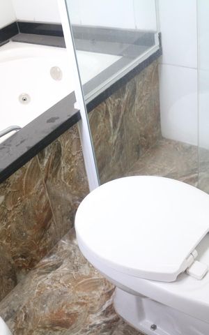 Casa à venda com 160m², 3 quartos e 2 vagasBanheiro da Suíte 1