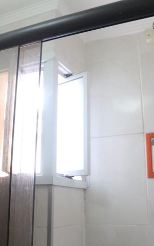 Casa à venda com 160m², 3 quartos e 2 vagasBanheiro 2