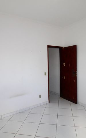 Casa para alugar com 80m², 2 quartos e 2 vagasQuarto 2
