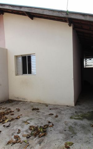 Casa para alugar com 80m², 2 quartos e 2 vagasGaragem