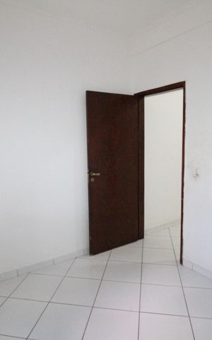 Casa para alugar com 80m², 2 quartos e 2 vagasQuarto 1