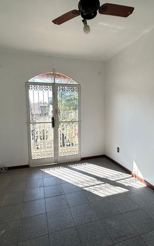 Casa de condomínio para alugar com 239m², 3 quartos e 1 vagaQuarto 1