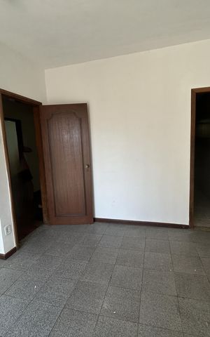 Casa de condomínio para alugar com 239m², 3 quartos e 1 vagaSuíte