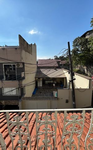 Casa de condomínio para alugar com 239m², 3 quartos e 1 vagaVaranda da Suíte