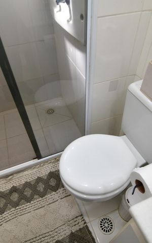 Apartamento à venda com 54m², 2 quartos e 1 vagaBanheiro Social