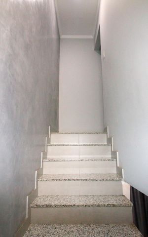 Casa à venda com 196m², 6 quartos e 2 vagasCasa 2 - Sala