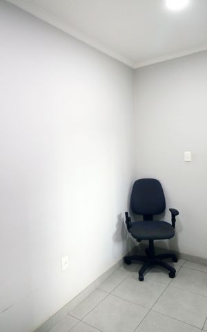 Casa à venda com 196m², 6 quartos e 2 vagasCasa 2 - Hall 2º piso