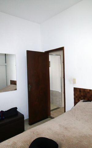 Casa à venda com 196m², 6 quartos e 2 vagasCasa 1 - Quarto 2