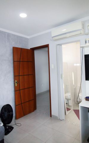 Casa à venda com 196m², 6 quartos e 2 vagasCasa 2 - Quarto 1 - Suíte