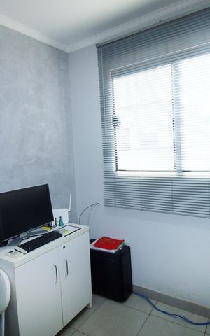 Casa à venda com 196m², 6 quartos e 2 vagasCasa 2 - Quarto 3