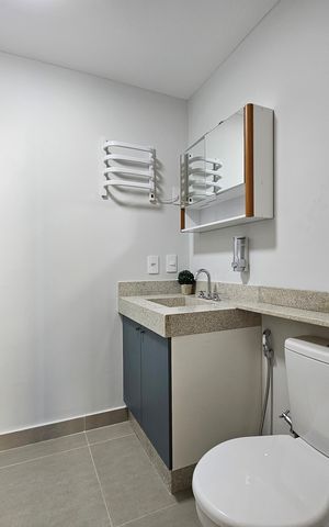 Studio à venda com 31m², 1 quarto e sem vaga Studio à venda com 31m², 1 quarto e sem vagaBanheiro Social