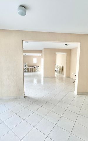 Apartamento à venda com 78m², 3 quartos e 2 vagasÁrea comum - Salão de festas