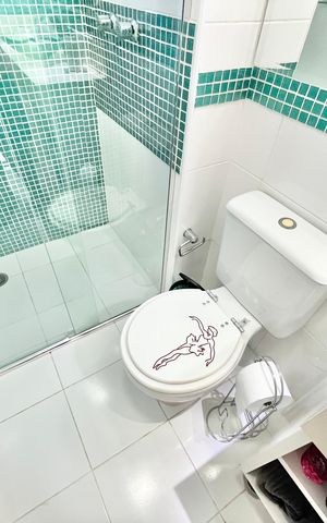 Apartamento à venda com 78m², 3 quartos e 2 vagasBanheiro social