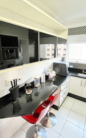 Apartamento à venda com 78m², 3 quartos e 2 vagasCozinha