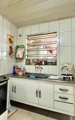 Casa à venda com 105m², 2 quartos e 1 vaga Casa à venda com 105m², 2 quartos e 1 vagaCozinha
