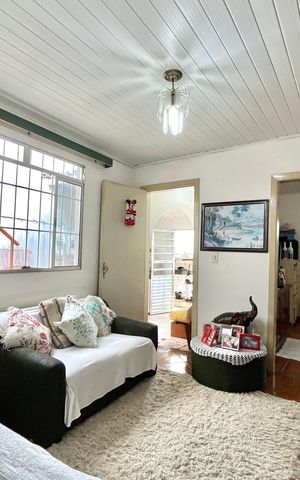 Casa à venda com 105m², 2 quartos e 1 vaga Casa à venda com 105m², 2 quartos e 1 vagaSala
