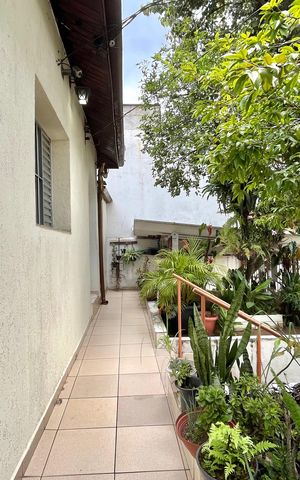 Casa à venda com 105m², 2 quartos e 1 vaga Casa à venda com 105m², 2 quartos e 1 vagaÁrea externa