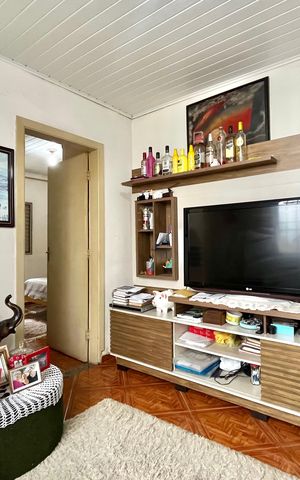 Casa à venda com 105m², 2 quartos e 1 vaga Casa à venda com 105m², 2 quartos e 1 vagaSala