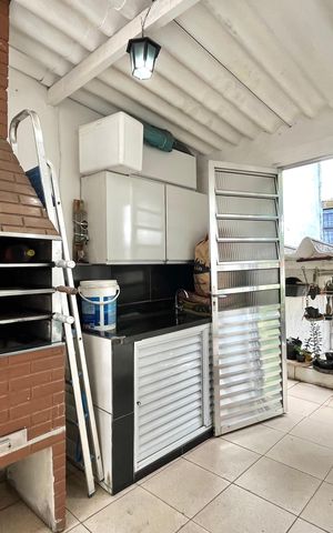Casa à venda com 105m², 2 quartos e 1 vaga Casa à venda com 105m², 2 quartos e 1 vagaQuintal