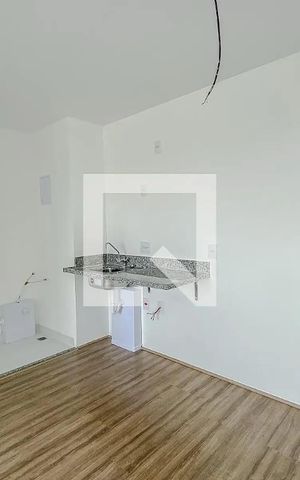 Apartamento para alugar com 38m², 2 quartos e sem vaga Apartamento para alugar com 38m², 2 quartos e sem vagaStudio