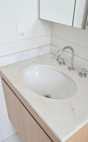 Apartamento para alugar com 96m², 2 quartos e 2 vagasBanheiro da Suíte 1