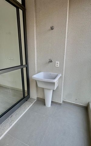 Studio para alugar com 35m², 1 quarto e 1 vaga Studio para alugar com 35m², 1 quarto e 1 vagaVaranda