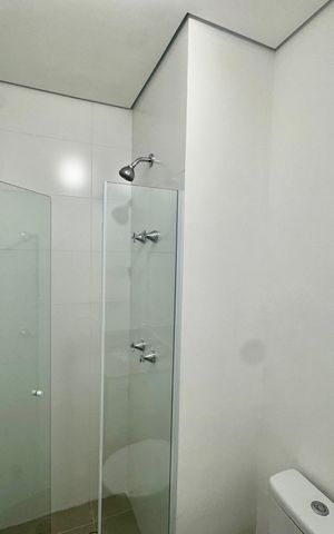 Studio para alugar com 35m², 1 quarto e 1 vaga Studio para alugar com 35m², 1 quarto e 1 vagaBanheiro
