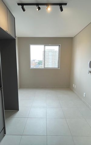 Apartamento à venda com 33m², 2 quartos e sem vaga Apartamento à venda com 33m², 2 quartos e sem vagaSala/Cozinha