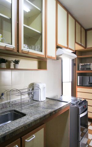 Apartamento para alugar com 130m², 3 quartos e 2 vagas Apartamento para alugar com 130m², 3 quartos e 2 vagasCozinha