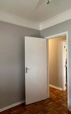Casa à venda com 293m², 3 quartos e 5 vagas Casa à venda com 293m², 3 quartos e 5 vagasQuarto 1