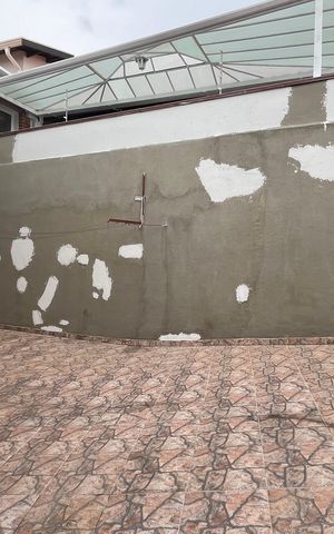 Casa à venda com 293m², 3 quartos e 5 vagas Casa à venda com 293m², 3 quartos e 5 vagasQuintal