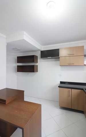 Casa para alugar com 227m², 3 quartos e 3 vagasCozinha 
